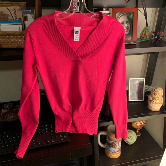 Cute Gap Small Sweater - Picture 1 of 2